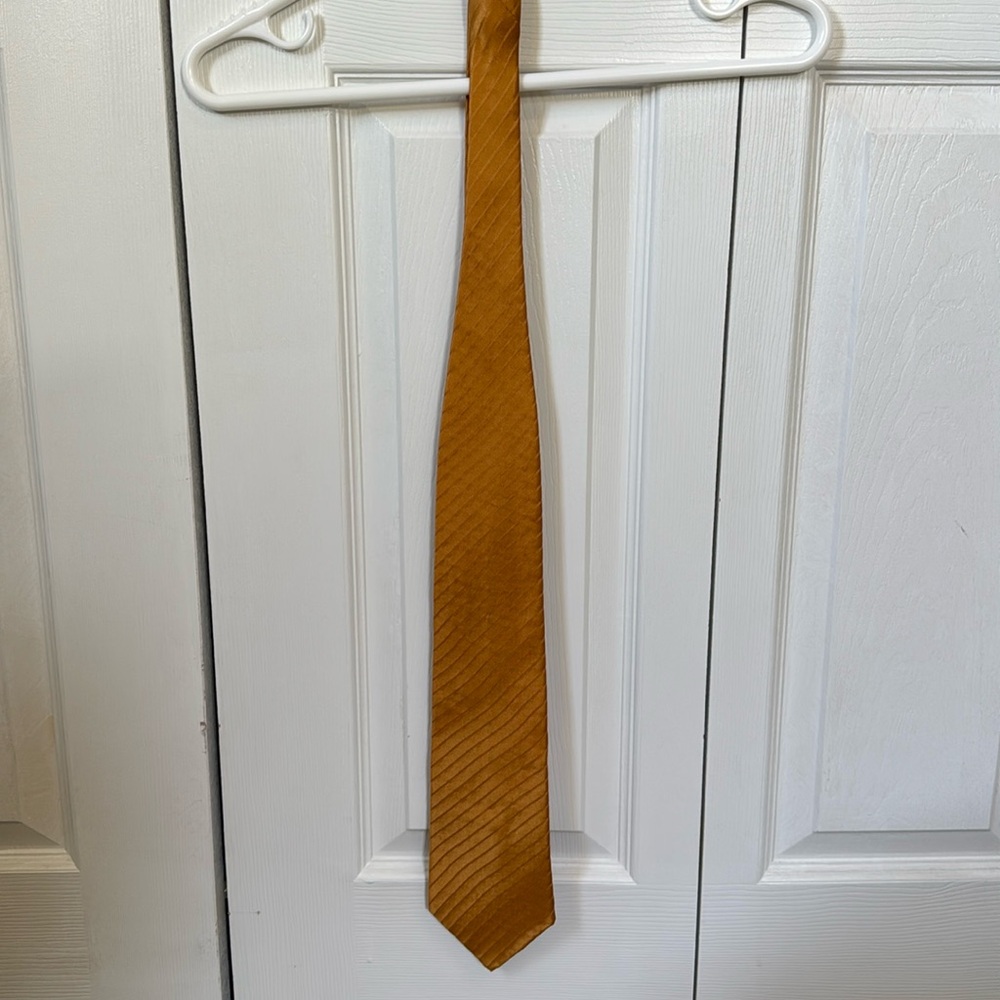 Gold Neck Tie